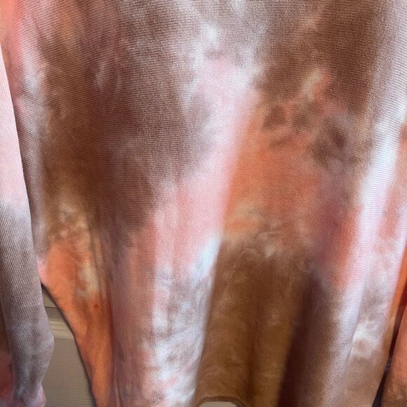 Sanctuary tan and peach tie dye sweater sz M - Picture 3 of 5